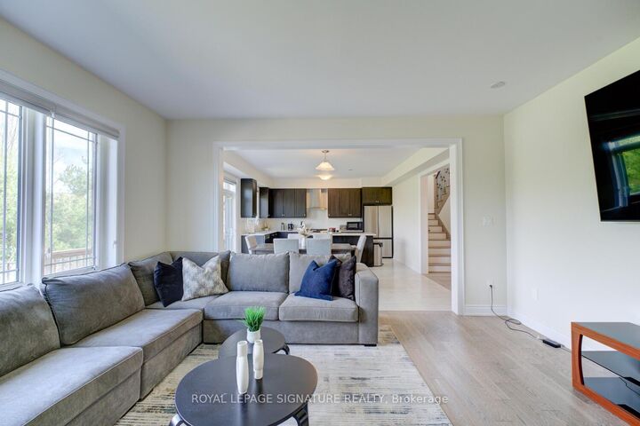 Property Photo:  372 Blackburn Drive  ON N3T 5L5 
