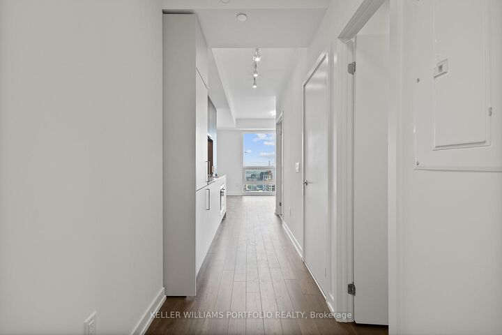Property Photo:  89 Church Street 3905  ON M5C 0B7 