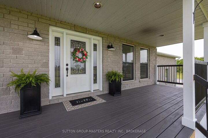 Property Photo: 5052 Bradford Road ON K0H 1V0
