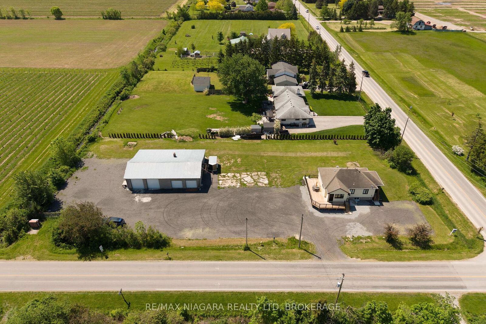 Property Photo:  1209 Line 3 Road  ON L0S 1J0 