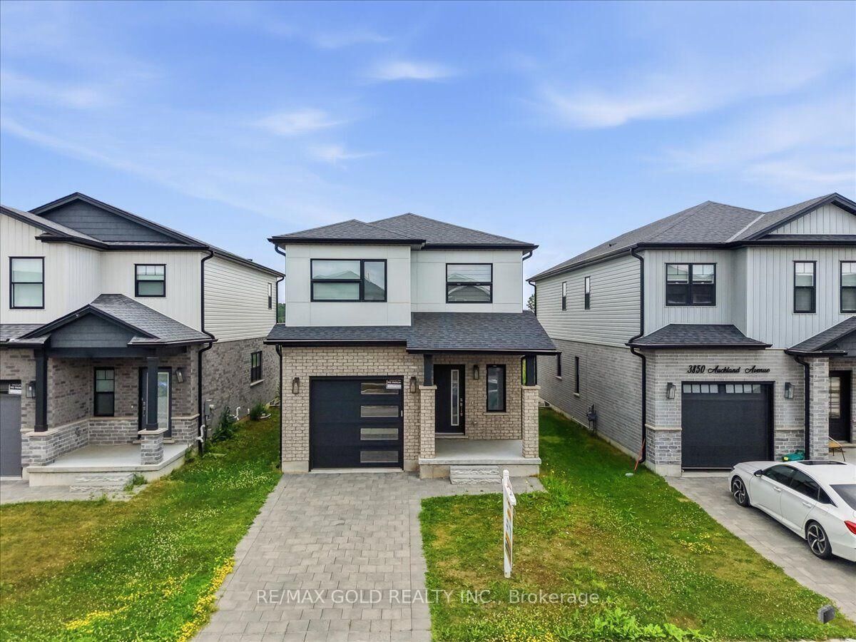 Property Photo: 3846 Auckland Avenue ON N6L 0J2