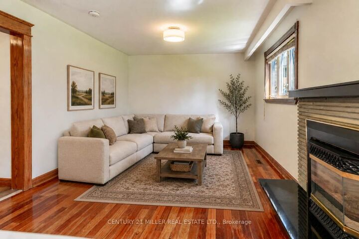 Property Photo:  477 Valleyview Crescent B  ON L9T 3L3 