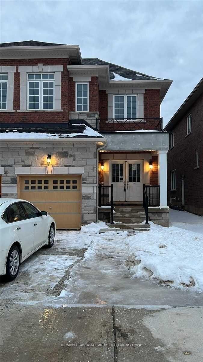 31 Overstone Road — photo 1