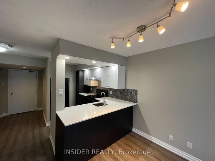 Property Photo:  92 King Street E 710  ON M5C 2V8 