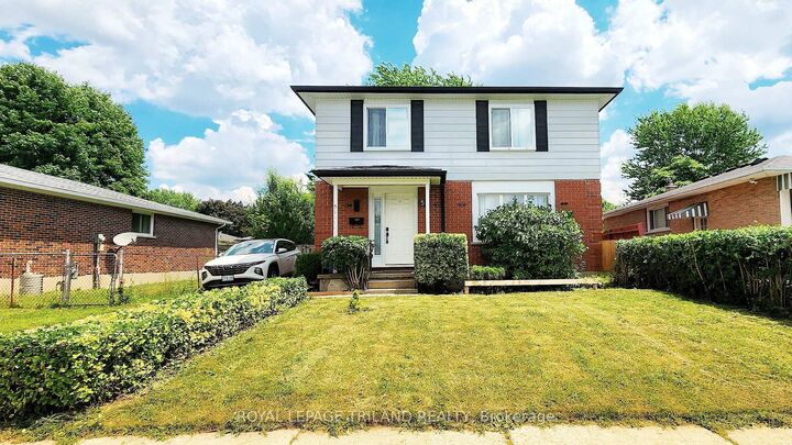 51 Ashbury Avenue — photo 1