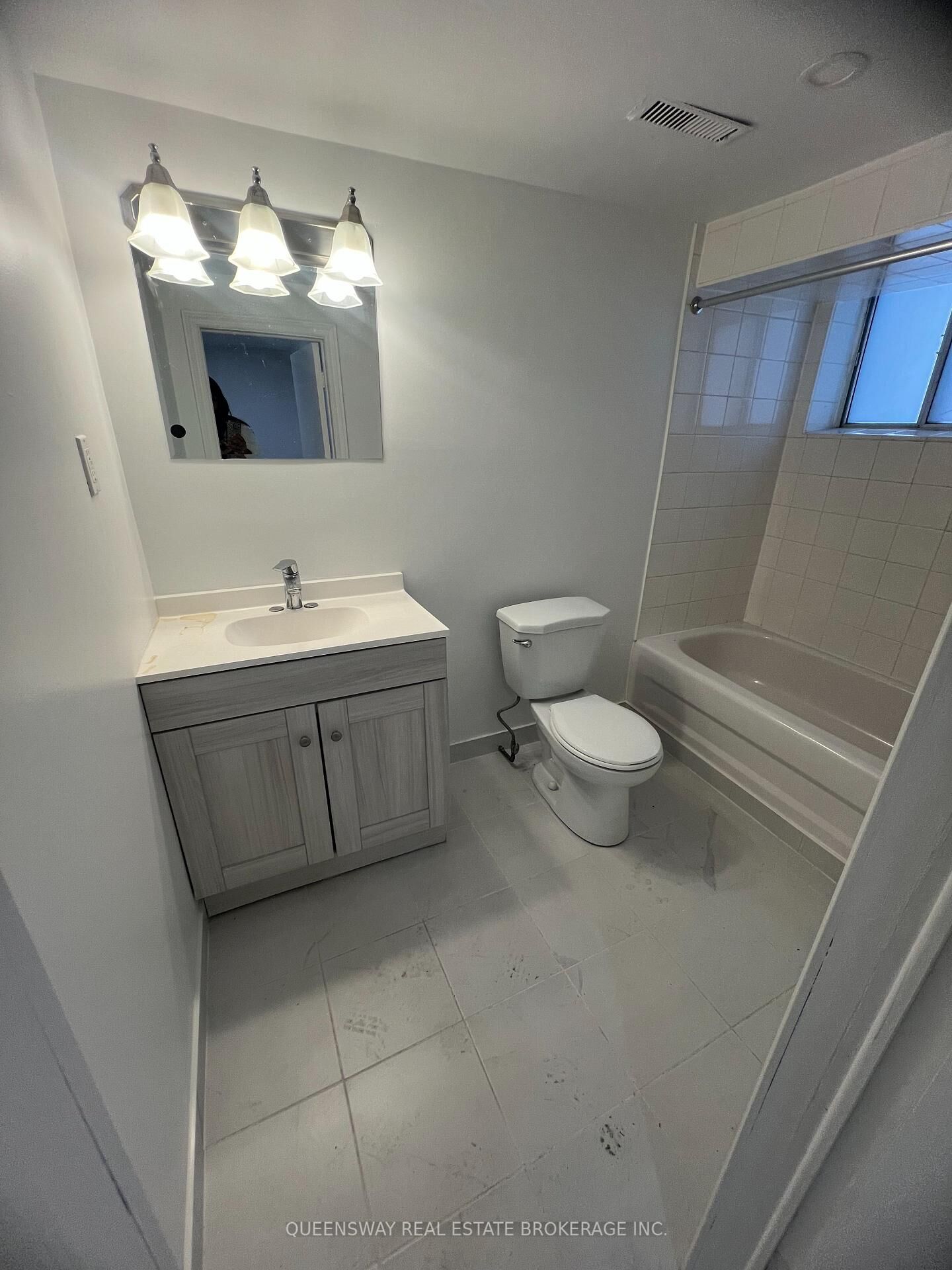 Property Photo:  1389 Lansdowne Avenue  ON M6H 3Z9 