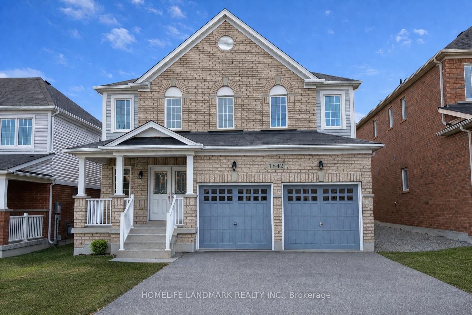 Property Photo: 1842 Esterbrook Drive ON L1K 0N3