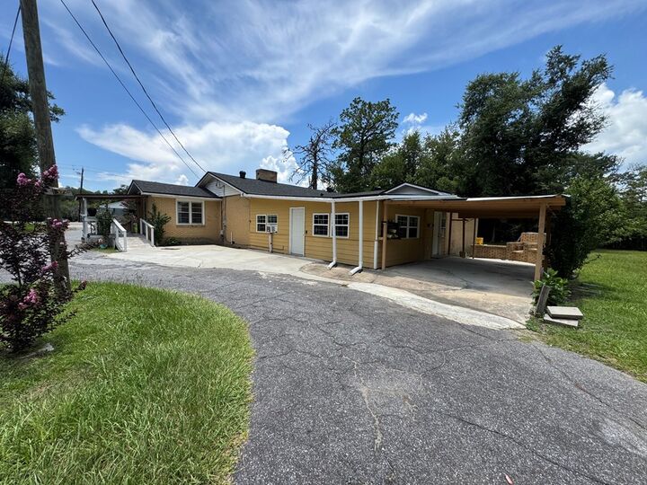 Property Photo: 1616-18 Park Ave GA 31602