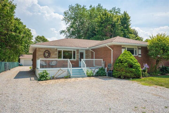 7138 Benoit Drive — photo 1