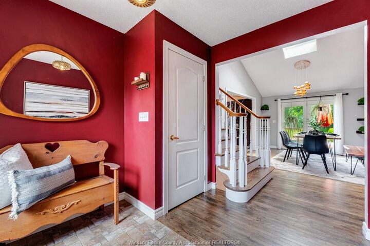 Property Photo: 3036 Aurelia Crescent ON N9Y 3Y2