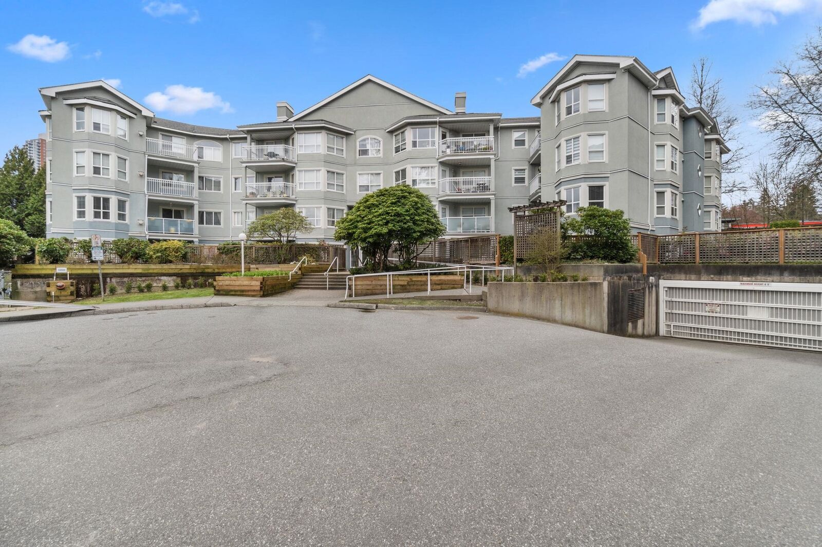 Property Photo: 13955 Laurel Drive 405 BC V3T 1A8