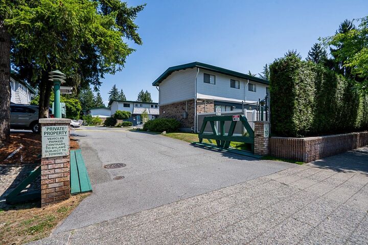 Property Photo: 10806 152 Street 69 BC V3R 4H2
