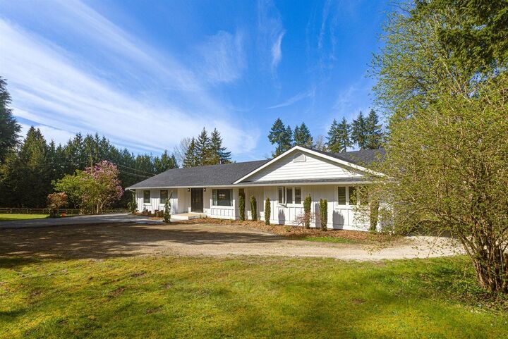 Property Photo: 7025 Hesslea Crescent BC V4X 2C2
