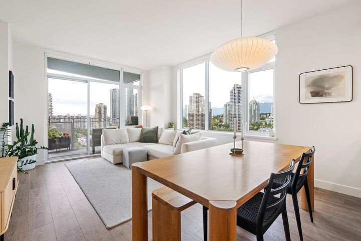 4433 Alaska Street 1507 — photo 1