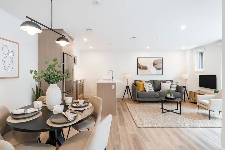 2085 E 1st Avenue 109 — photo 1
