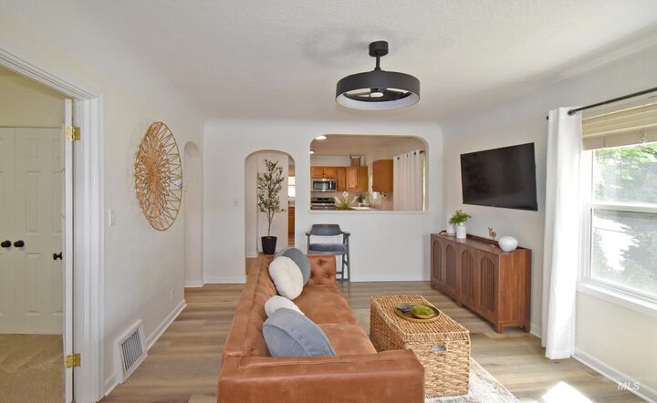 Property Photo:  414 3rd Avenue  ID 83501 