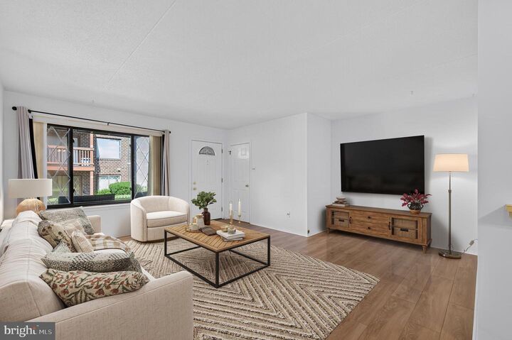 Property Photo: 5200 Hilltop Drive 313 PA 19015