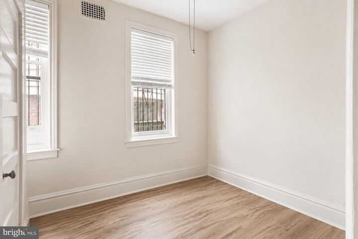 Property Photo:  312 S 12th Street 1rr  PA 19107 