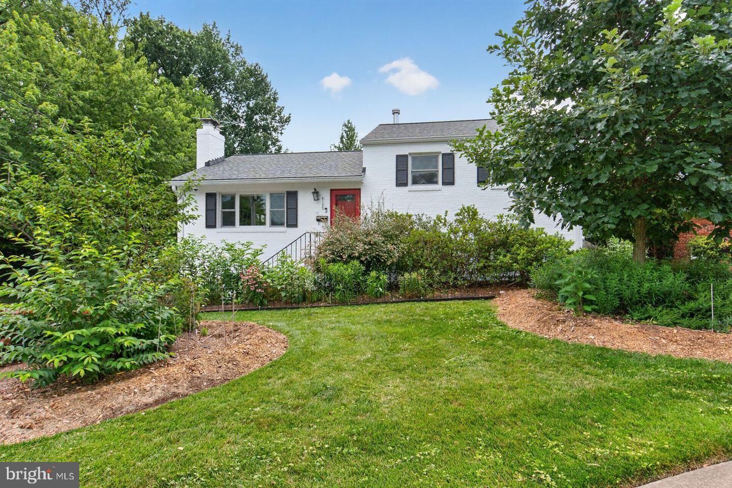 Property Photo:  6100 22nd Road N  VA 22205 