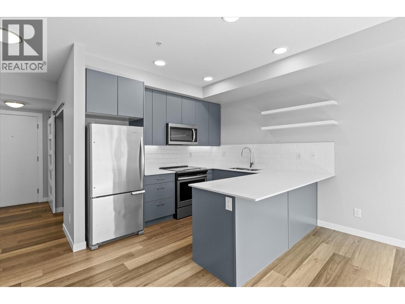 Property Photo:  722 Valley Road 210  BC V1V 0E2 