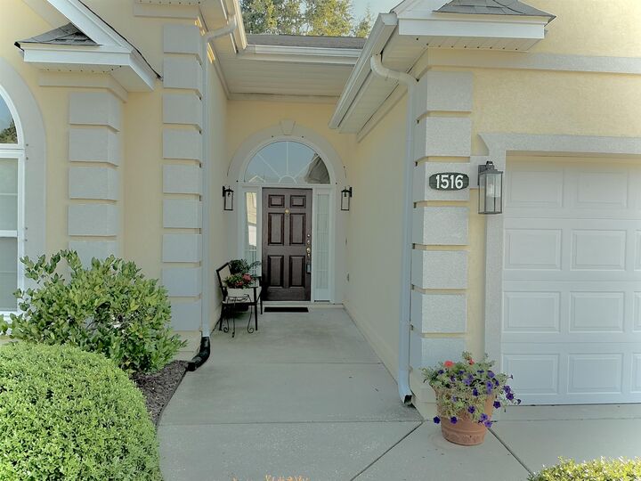 Property Photo: 1516 Saint Thomas Circle SC 29577