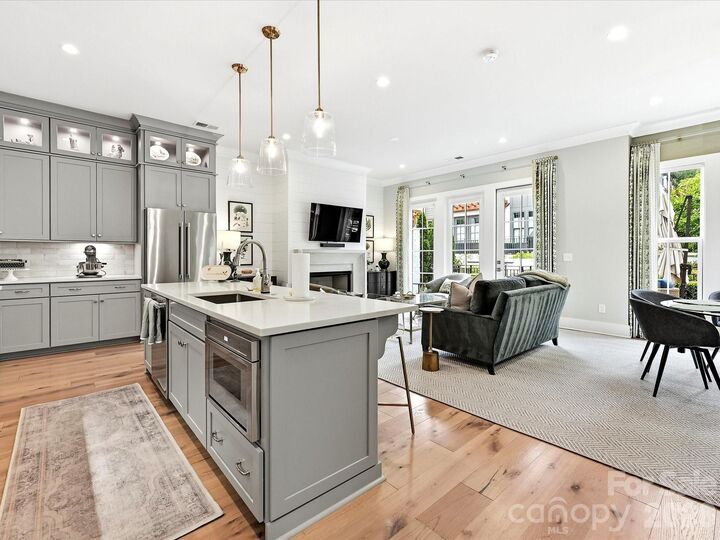 Property Photo: 4119 Nolen Creek Avenue 14 NC 28209