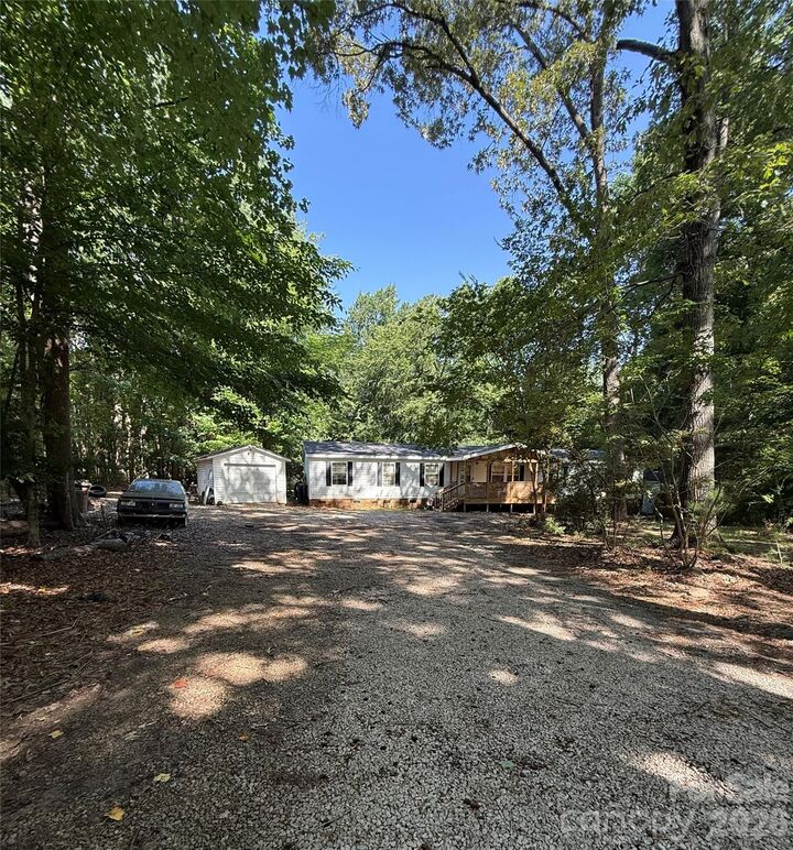 Property Photo:  4014 Eutaw Drive  NC 28173 