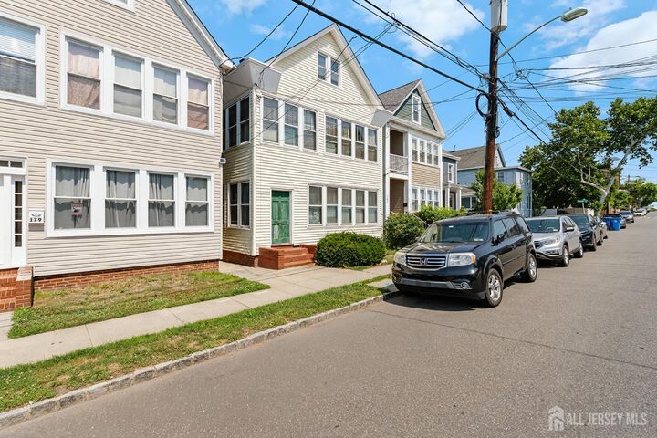 Property Photo:  181 State Street  NJ 08861 