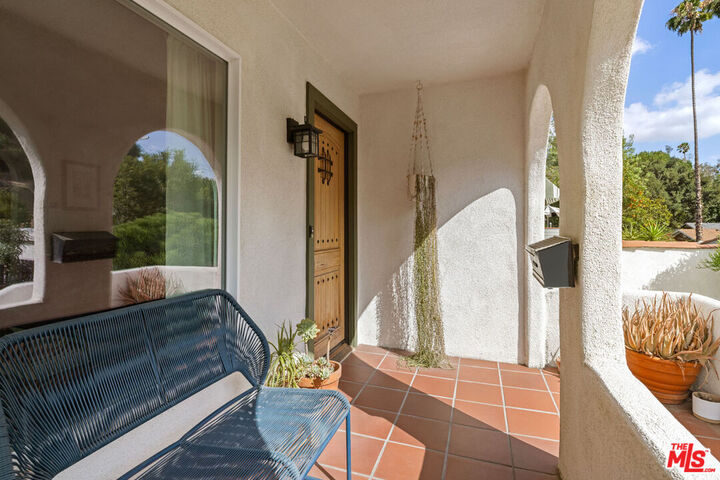 Property Photo:  225 N Avenue 49  CA 90042 