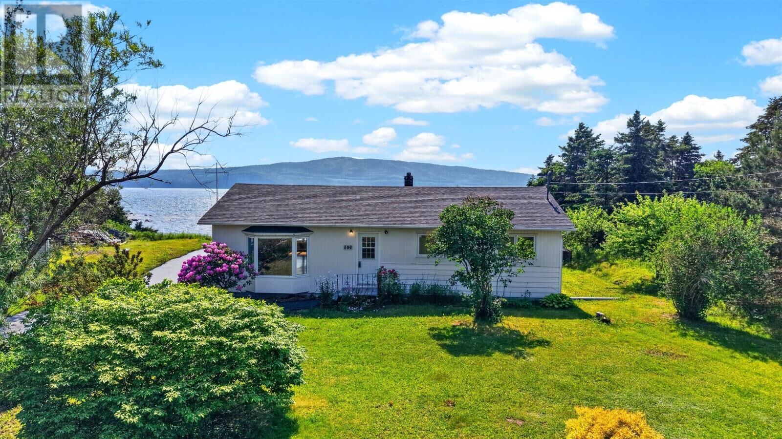 Property Photo:  806 Random Island Road  NL A5A 3A1 