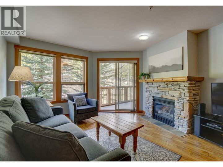 2080 Summit Drive 322 — photo 1