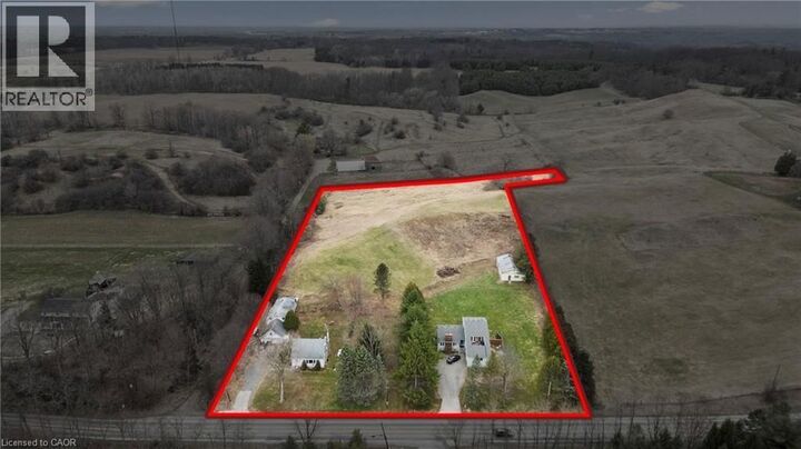 867 Jerseyville Road West — photo 1