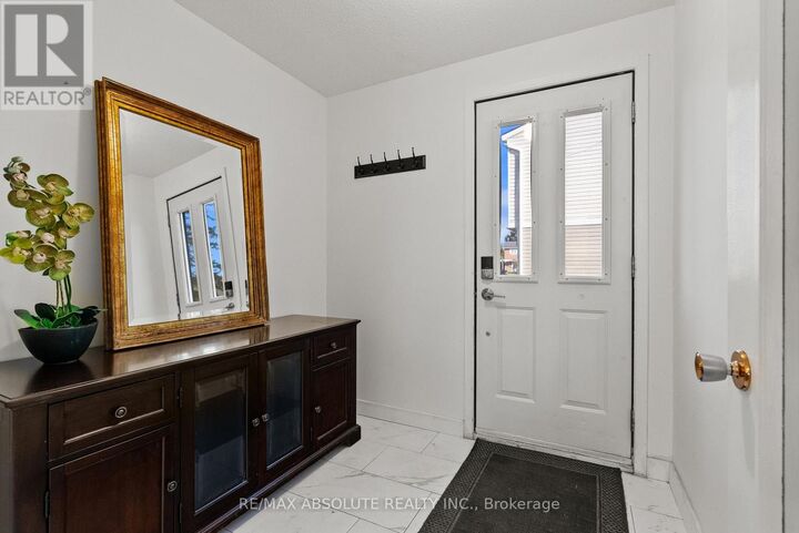 Property Photo: 413 Woodfield Drive #D ON K2G 4B7