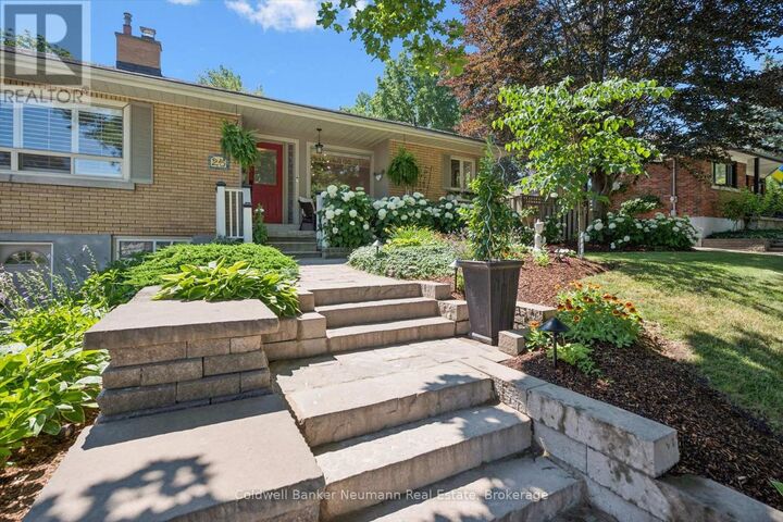 Property Photo: 25 Bennett Avenue ON N1E 2C6