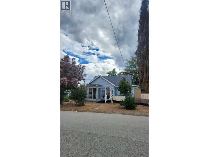 Property Photo:  4433 4th Street  BC V0H 1X6 