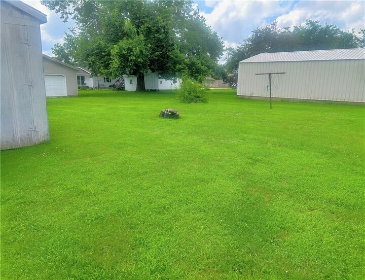 Property Photo:  374 N Adams Street  IL 62443 