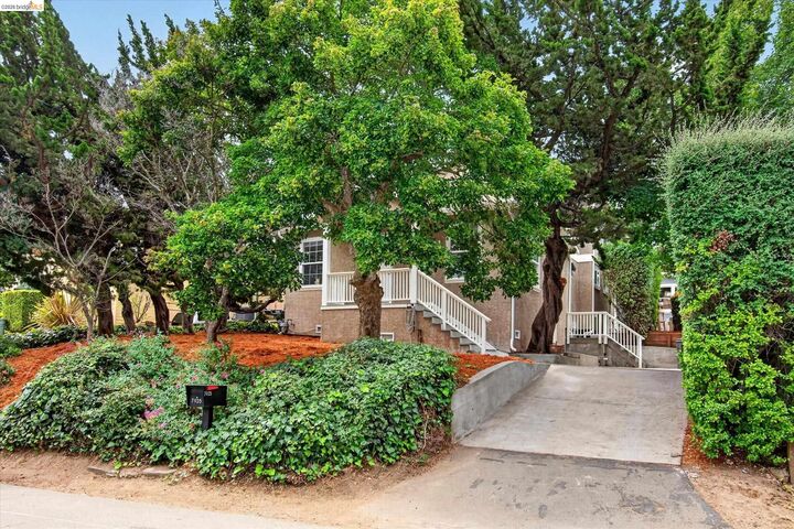 Property Photo:  7925 Greenly Dr  CA 94605 