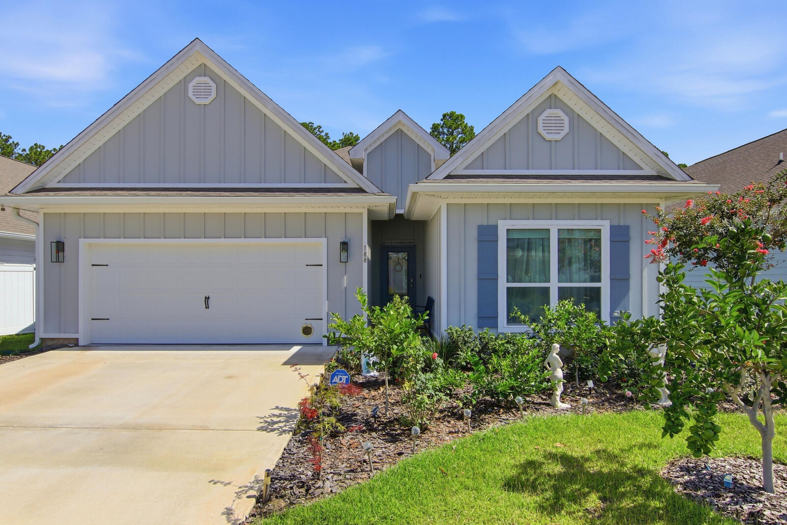 Property Photo: 188 Piper Cove FL 32459