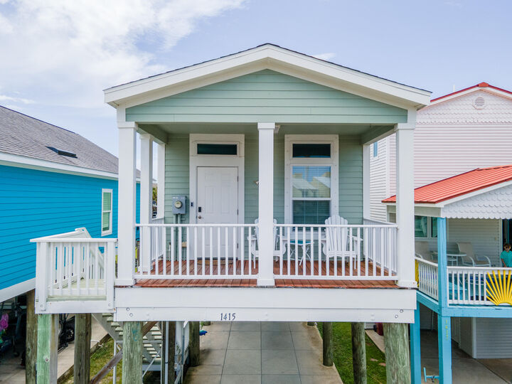 Property Photo:  1415 Bahia Drive  FL 32566 