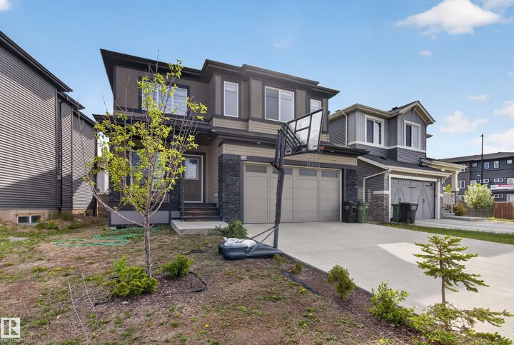 Property Photo: 8607 Mayday Wynd SW AB T6X 2L3