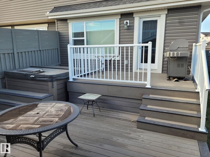 Property Photo:  1007 162 Street SW  AB T6W 2G9 