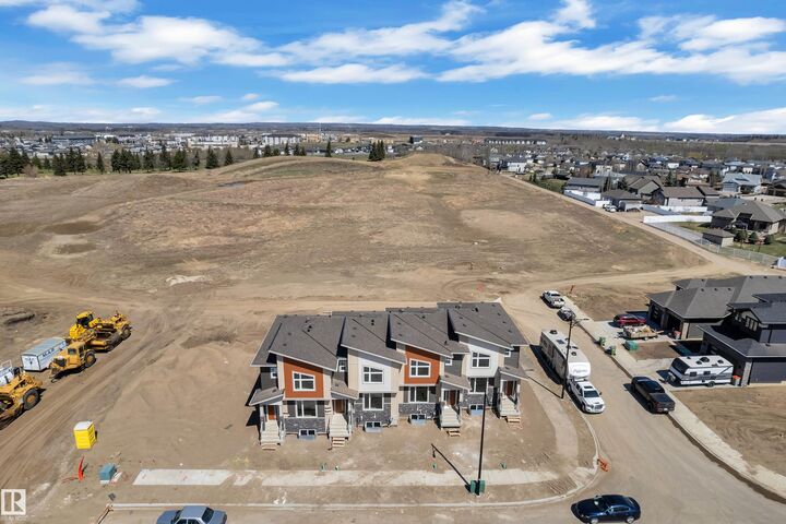 Property Photo:  175 Graybriar Drive  AB T7Z 0P3 