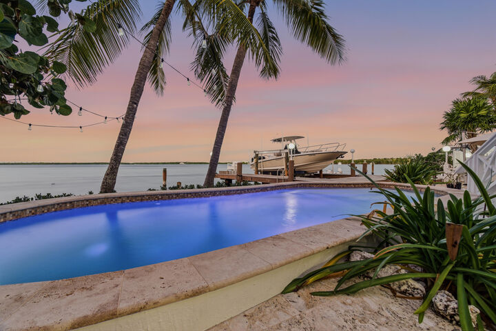 Property Photo:  16 North Drive  FL 33037 