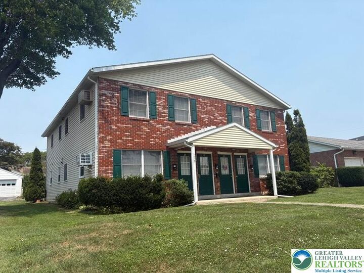 Property Photo: 1725 W Livingston Street PA 18104
