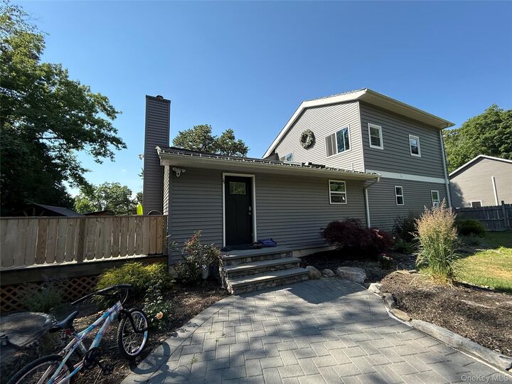 Property Photo: 11 Summit Trail NY 10950