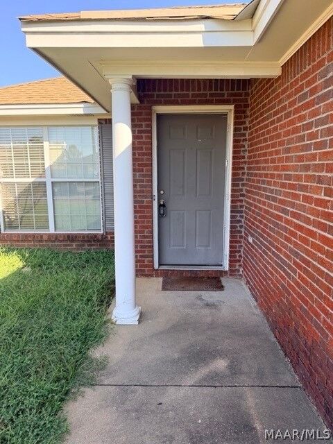Property Photo:  5932 Bramblewood Place  AL 36116 