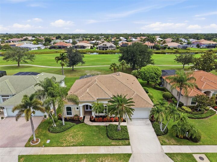 Property Photo: 1021 Grouse Way FL 34285