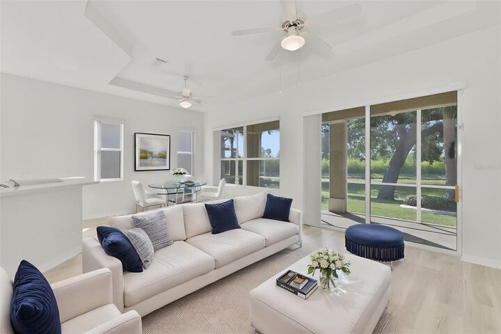 Property Photo:  838 King Leon Way  FL 33573 