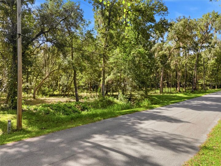 Property Photo: 11330 Royal Drive FL 34601