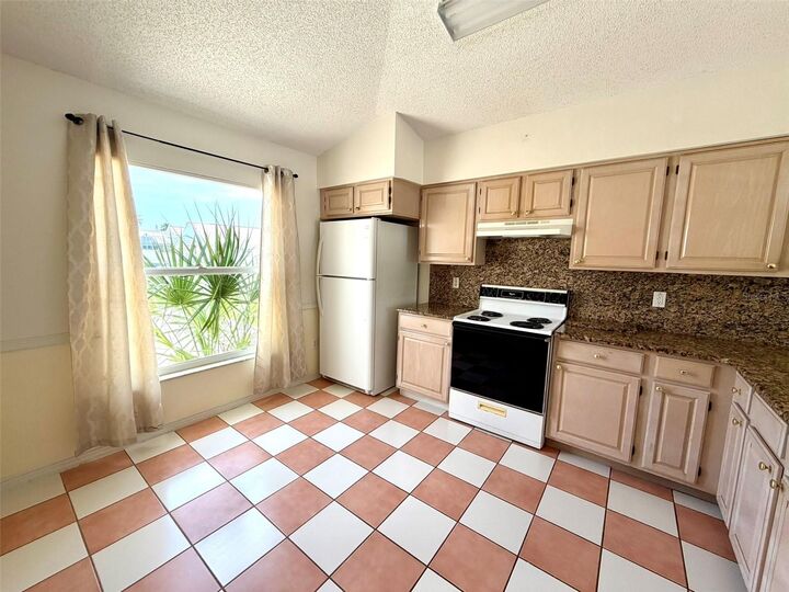 Property Photo:  2705 Chatham Circle  FL 34746 